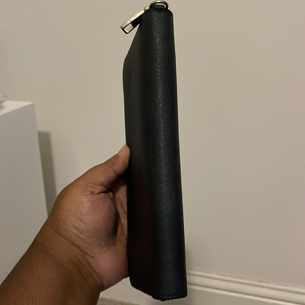 Tory Burch Long Zip Wallet - Picture 16 of 17